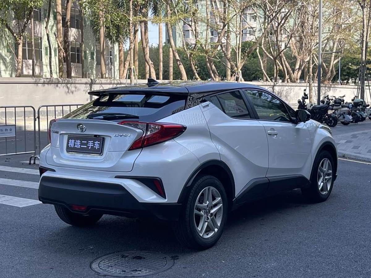 豐田 C-HR  2021款 2.0L 舒適版圖片