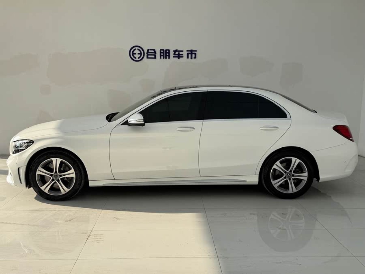 奔馳 奔馳C級  2020款 改款 C 260 L 運動版圖片