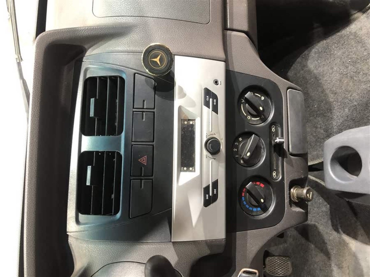 東風(fēng)小康 K07S  2015款 1.0L 實(shí)用型AF11-05圖片