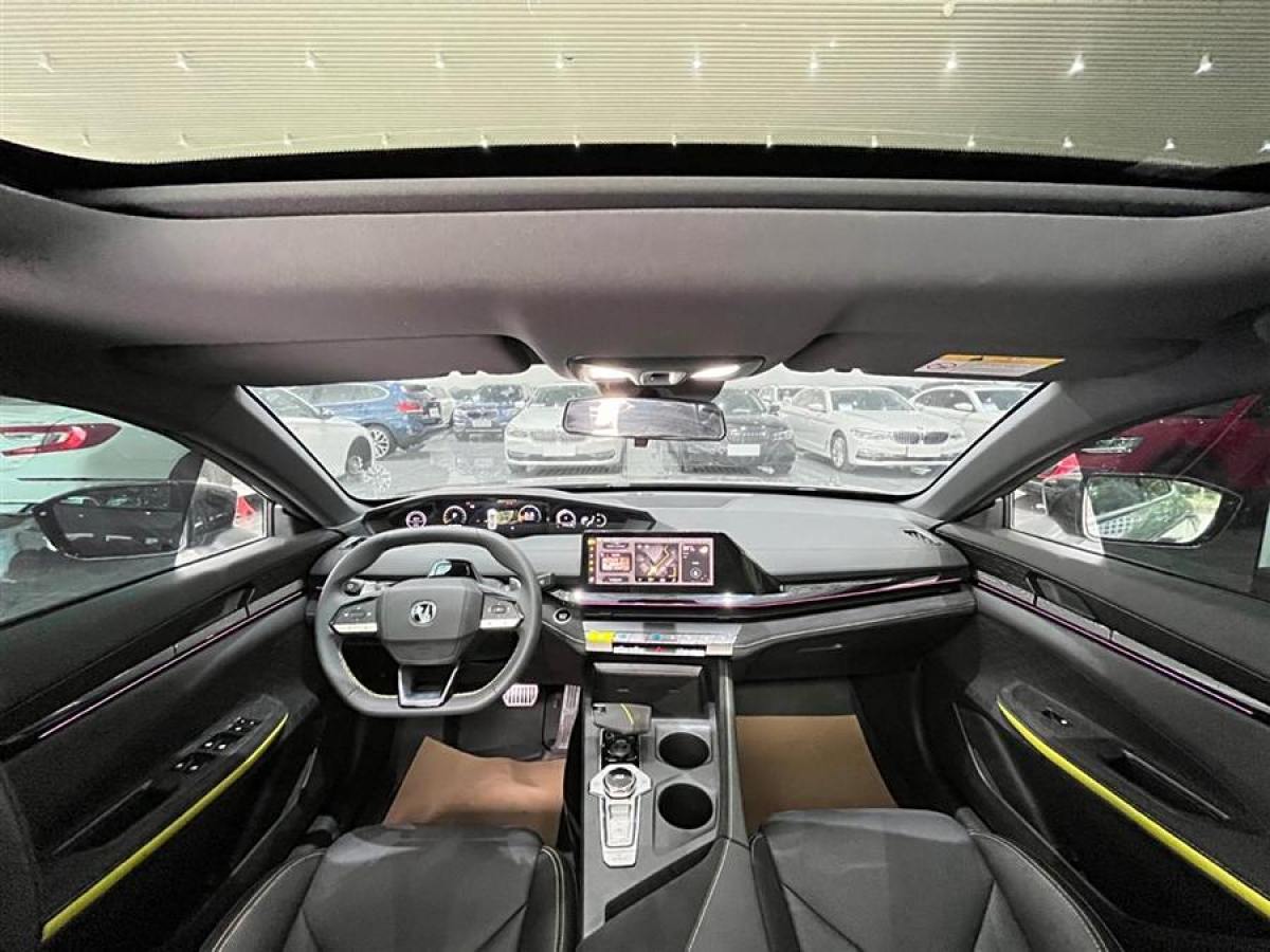 長安 長安UNI-V  2022款 1.5T 卓越型圖片