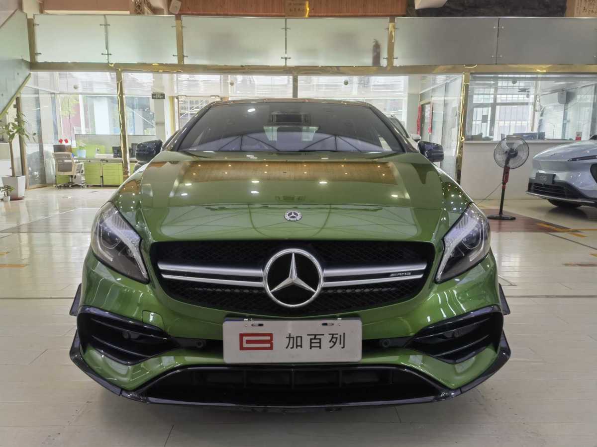 奔馳 奔馳A級(jí)AMG  2017款 AMG A 45 4MATIC 暗夜雷霆限量版圖片