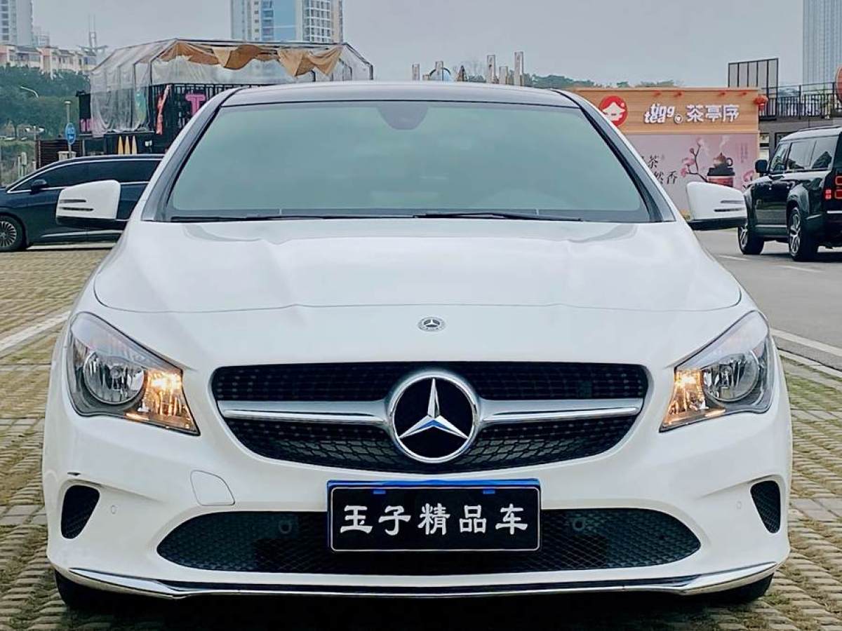 奔馳 奔馳CLA級(jí)  2018款 CLA 200 動(dòng)感型圖片