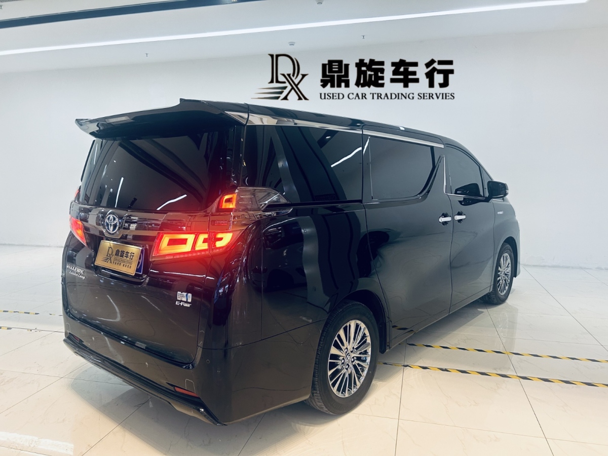 豐田 威爾法  2021款 皇冠 雙擎 2.5L HV尊貴版圖片