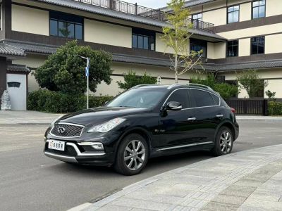 2017年1月 英菲尼迪 QX(进口) QX30 1.6T 时尚版 两驱图片