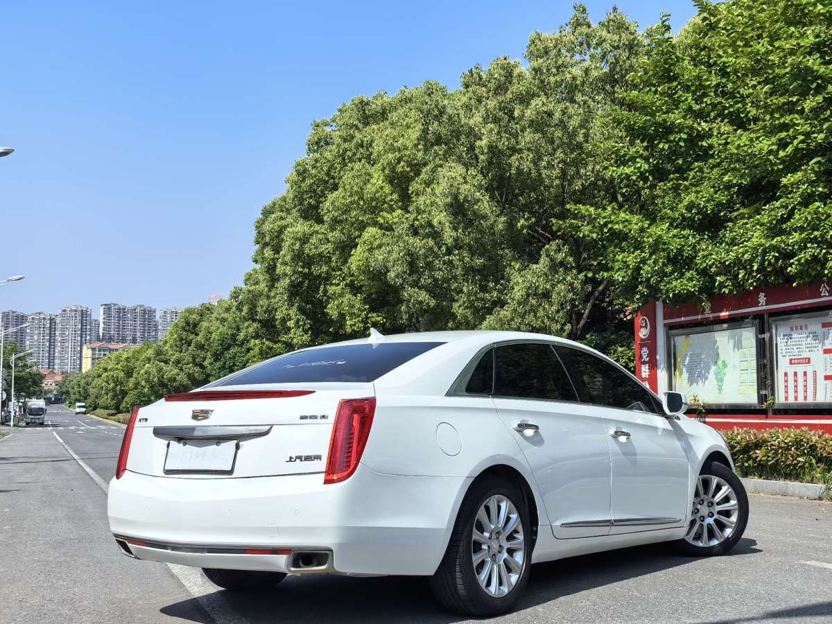 凯迪拉克 XTS  2016款 28T 精英型图片