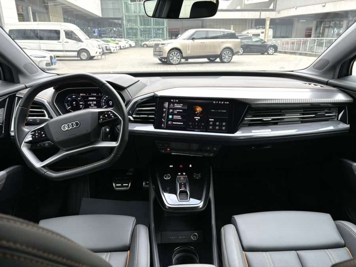 奧迪 奧迪Q4 e-tron  2023款 40 e-tron 創(chuàng)境版圖片