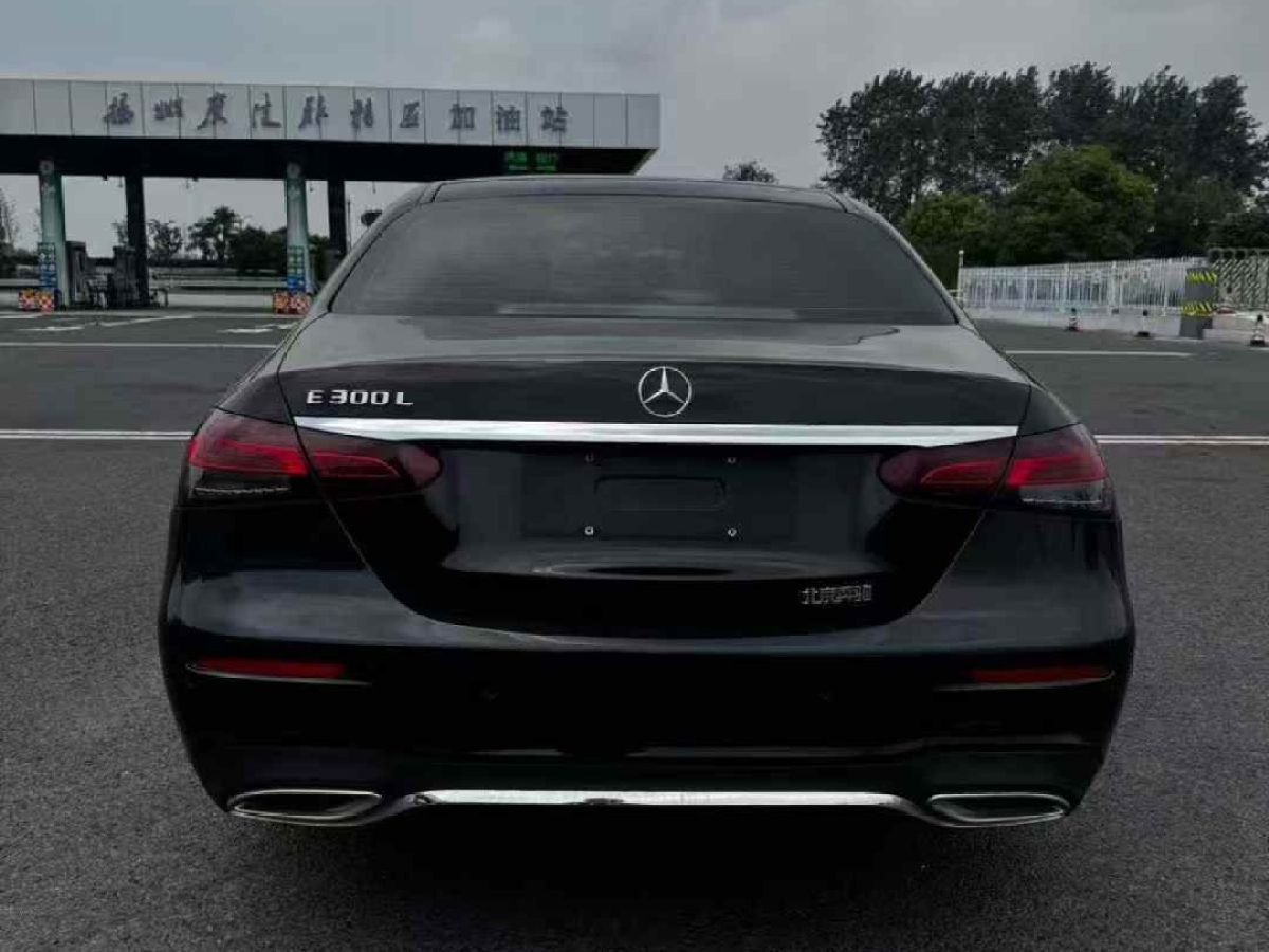 奔馳 奔馳E級  2023款 E 260 L圖片