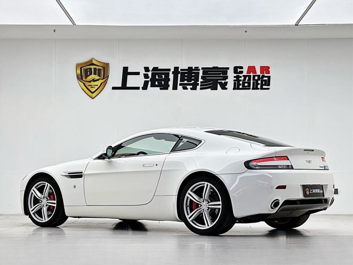 阿斯頓·馬丁 V8 Vantage  2011款 4.7L Sportshift Coupe圖片