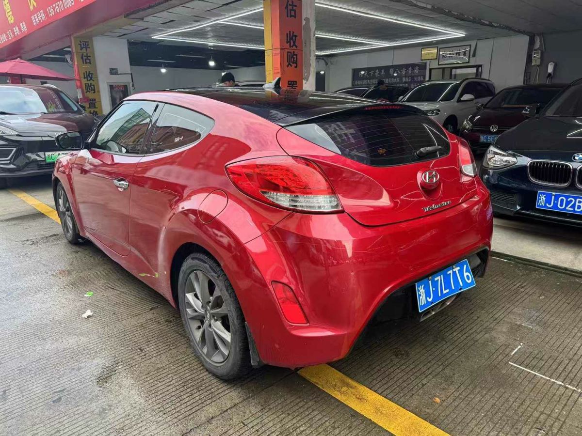 現(xiàn)代 Veloster飛思  2011款 1.6L 自動尊享版圖片