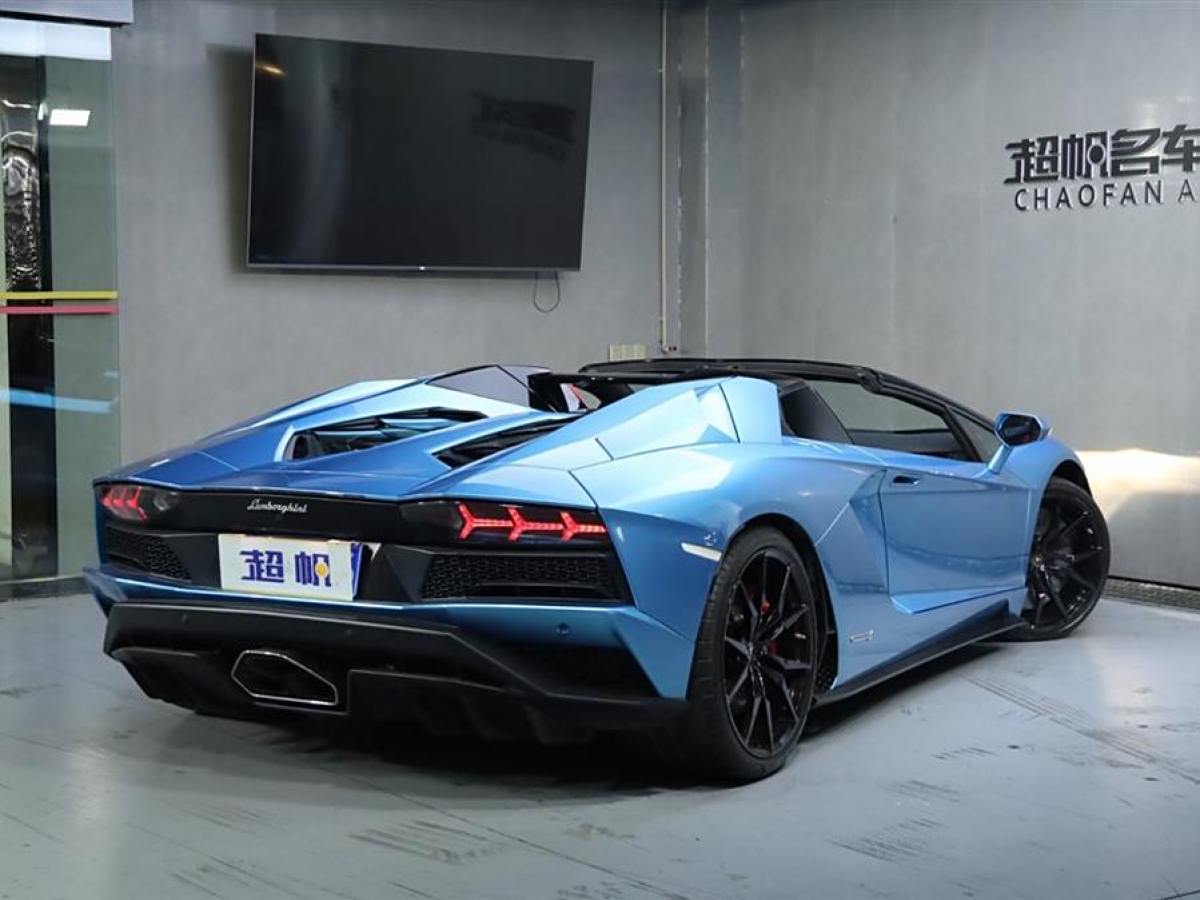 蘭博基尼 Aventador  2018款 Aventador S Roadster圖片