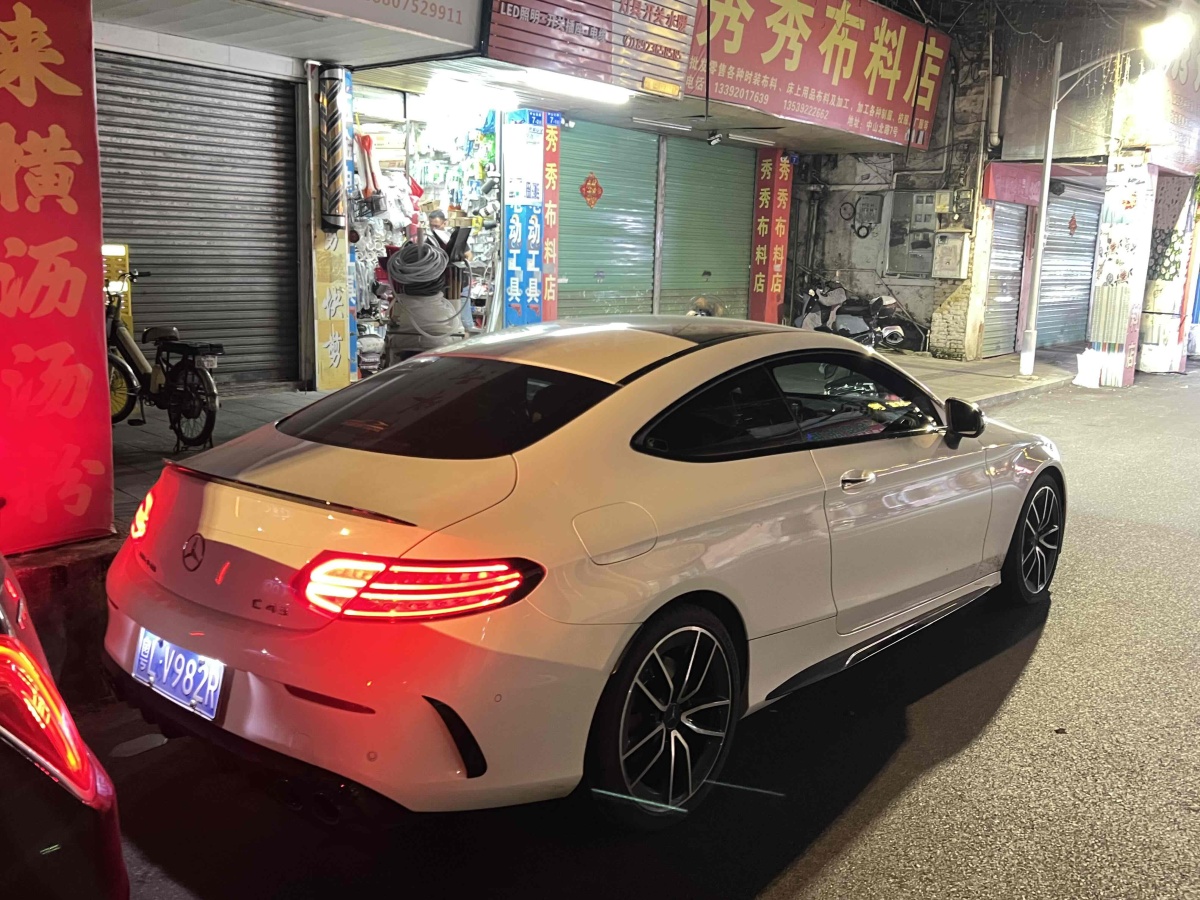 奔馳 奔馳C級(jí)AMG  2019款 AMG C 43 4MATIC 轎跑車圖片