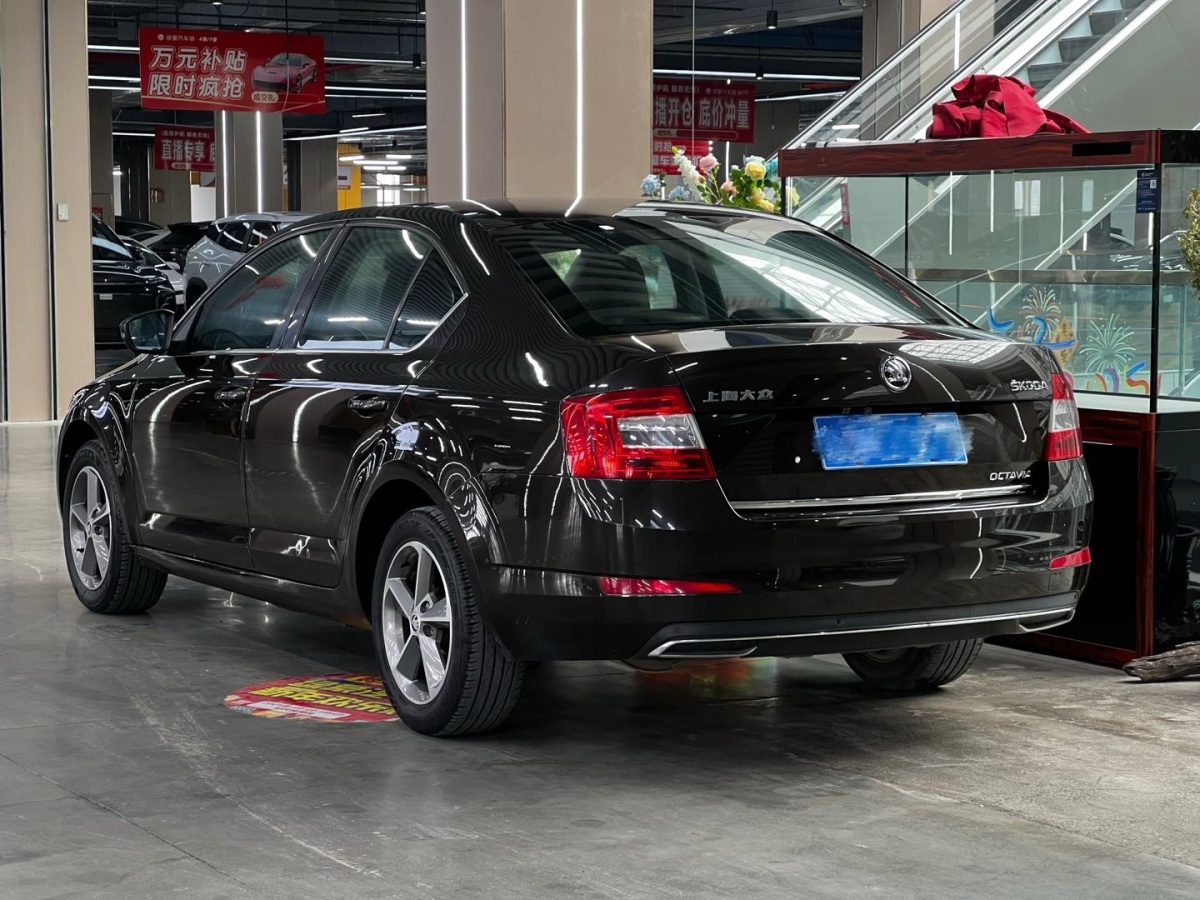 斯柯達(dá) 明銳  2015款 1.6L 自動(dòng)逸俊版圖片