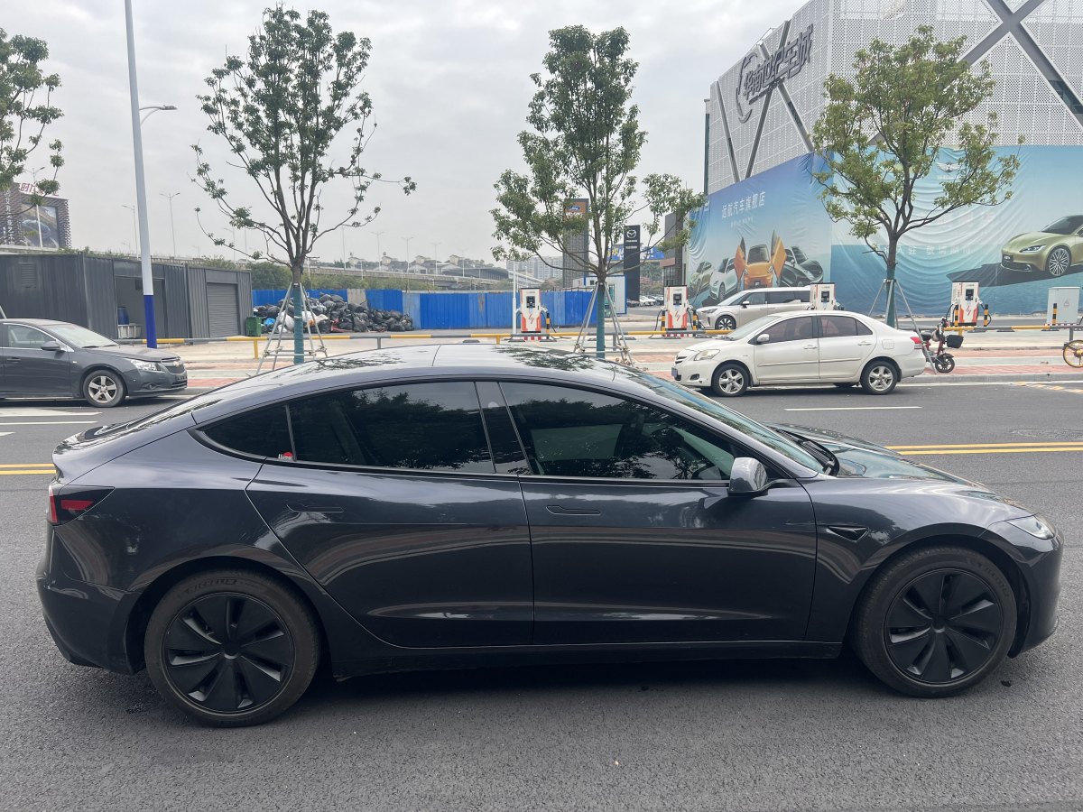 特斯拉 Model 3  2023款 煥新版 后輪驅動圖片