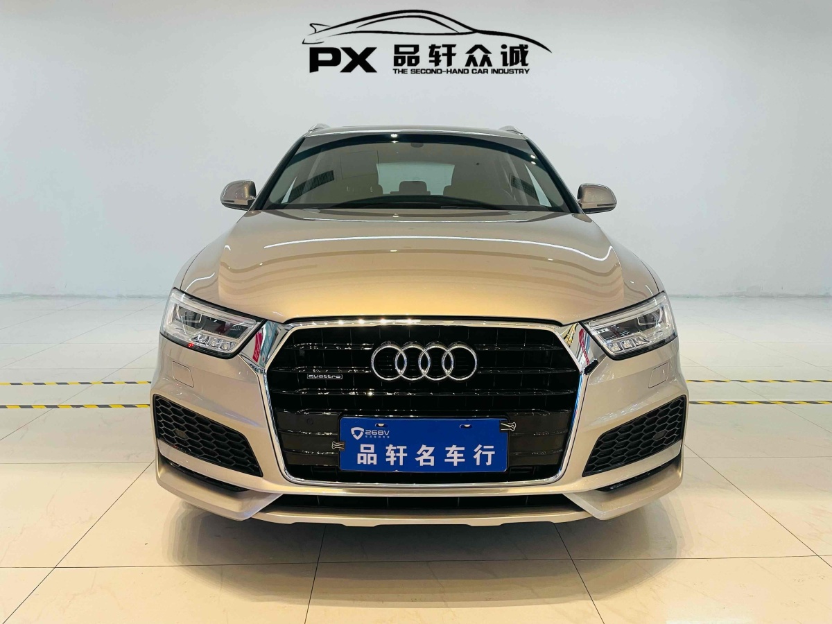 奧迪 奧迪Q3  2018款 30周年年型 35 TFSI quattro 全時(shí)四驅(qū)運(yùn)動(dòng)型圖片