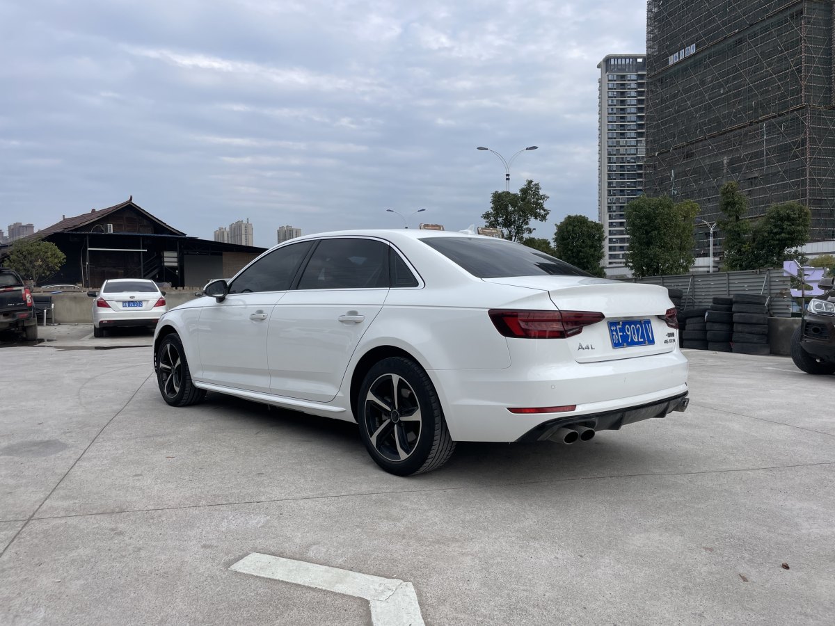 奧迪 奧迪A4L  2018款 30周年年型 30 TFSI 進取型圖片