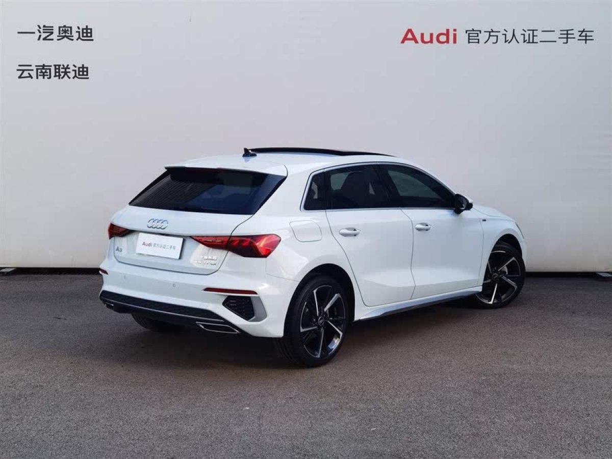 奧迪 奧迪A3  2023款 改款 Sportback 35 TFSI 時(shí)尚運(yùn)動(dòng)型圖片