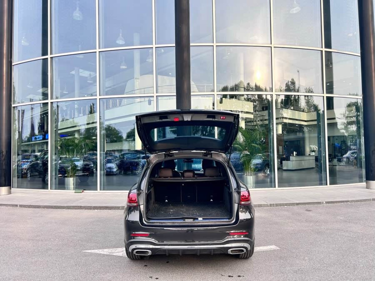 奔馳 奔馳GLC  2025款 改款 GLC 260 L 4MATIC 豪華型圖片
