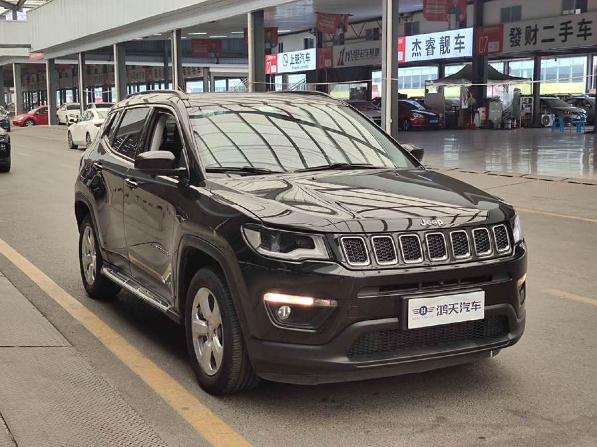 Jeep 指南者  2019款 200T 自動(dòng)家享-互聯(lián)大屏版圖片