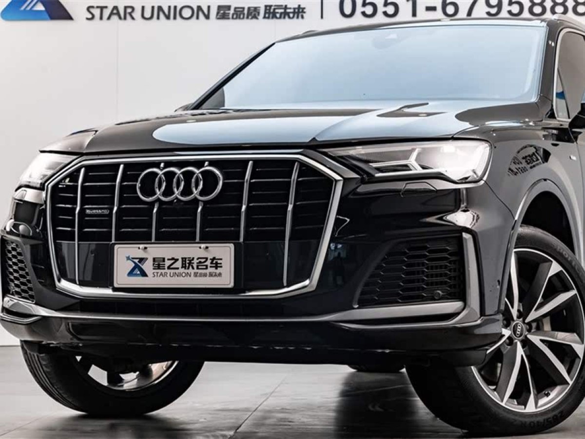 奧迪 奧迪Q7  2023款 55 TFSI quattro S line運(yùn)動型圖片