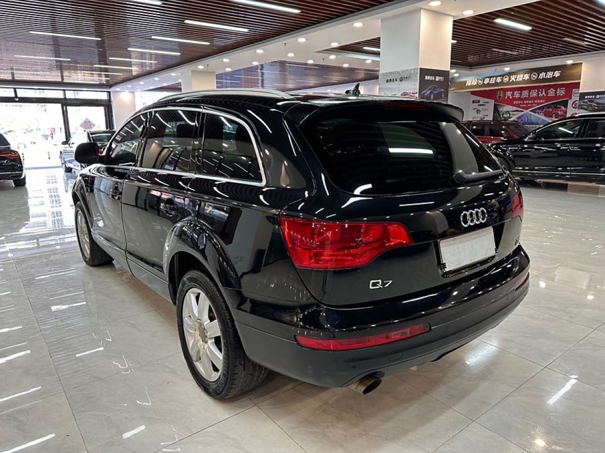 奧迪 奧迪Q7  2007款 3.6 FSI quattro 豪華型圖片