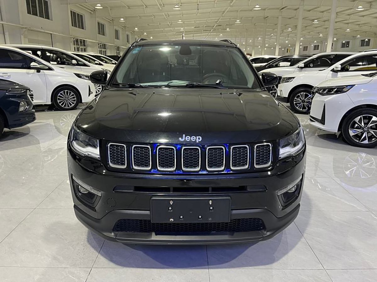 Jeep 指南者  2017款 200T 自動家享四驅(qū)版圖片