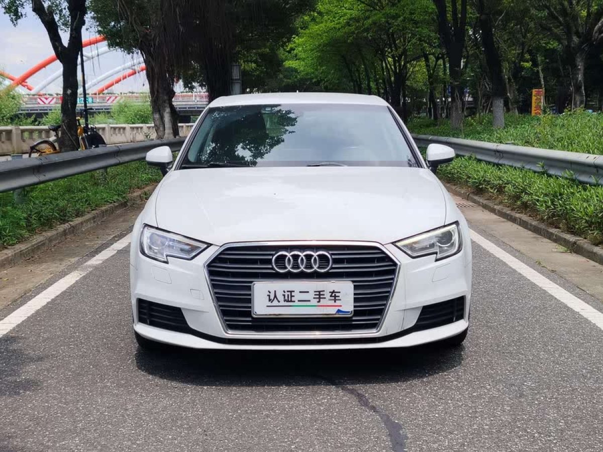 奧迪 奧迪A3  2018款 30周年年型 Sportback 35 TFSI 進取型圖片