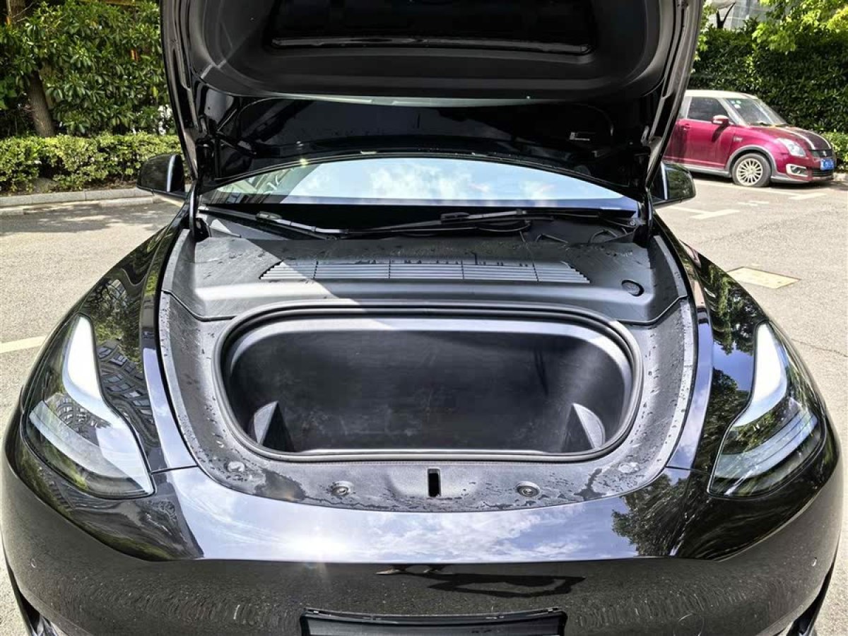 特斯拉 Model Y  2022款 改款 后輪驅(qū)動版圖片