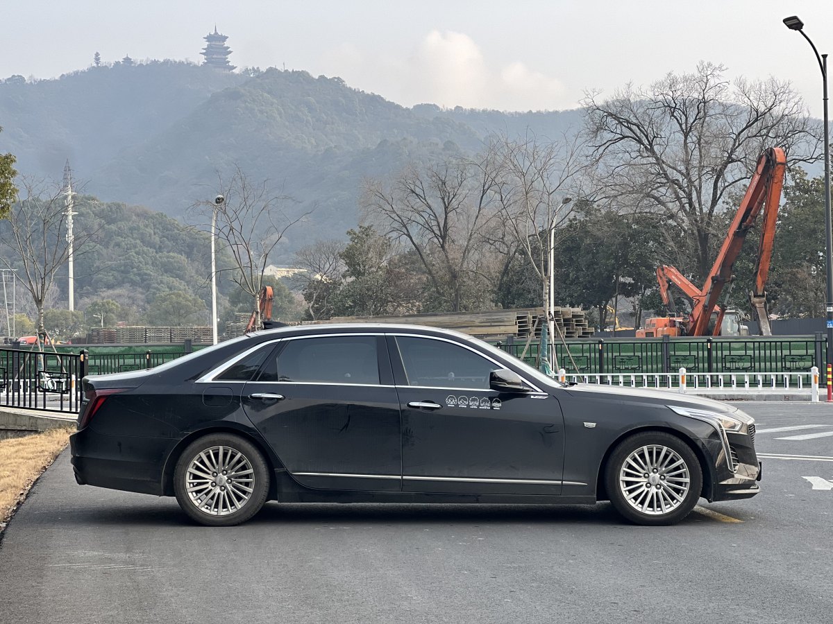 凱迪拉克 CT6  2019款 28T 豪華型圖片