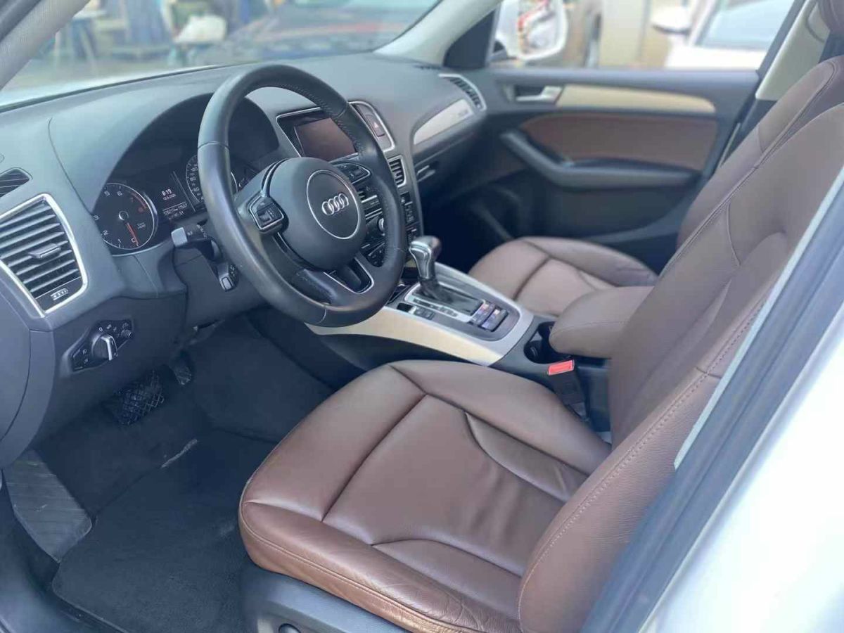 奧迪 奧迪Q5  2017款 Q5 2.0T FSI Premium Plus 美規(guī)版圖片