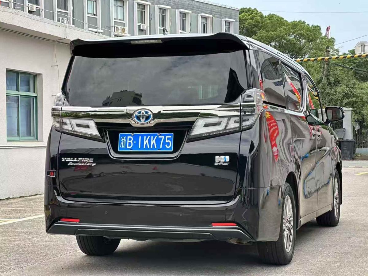 豐田 威爾法  2021款 皇冠 雙擎 2.5L HV尊貴版圖片