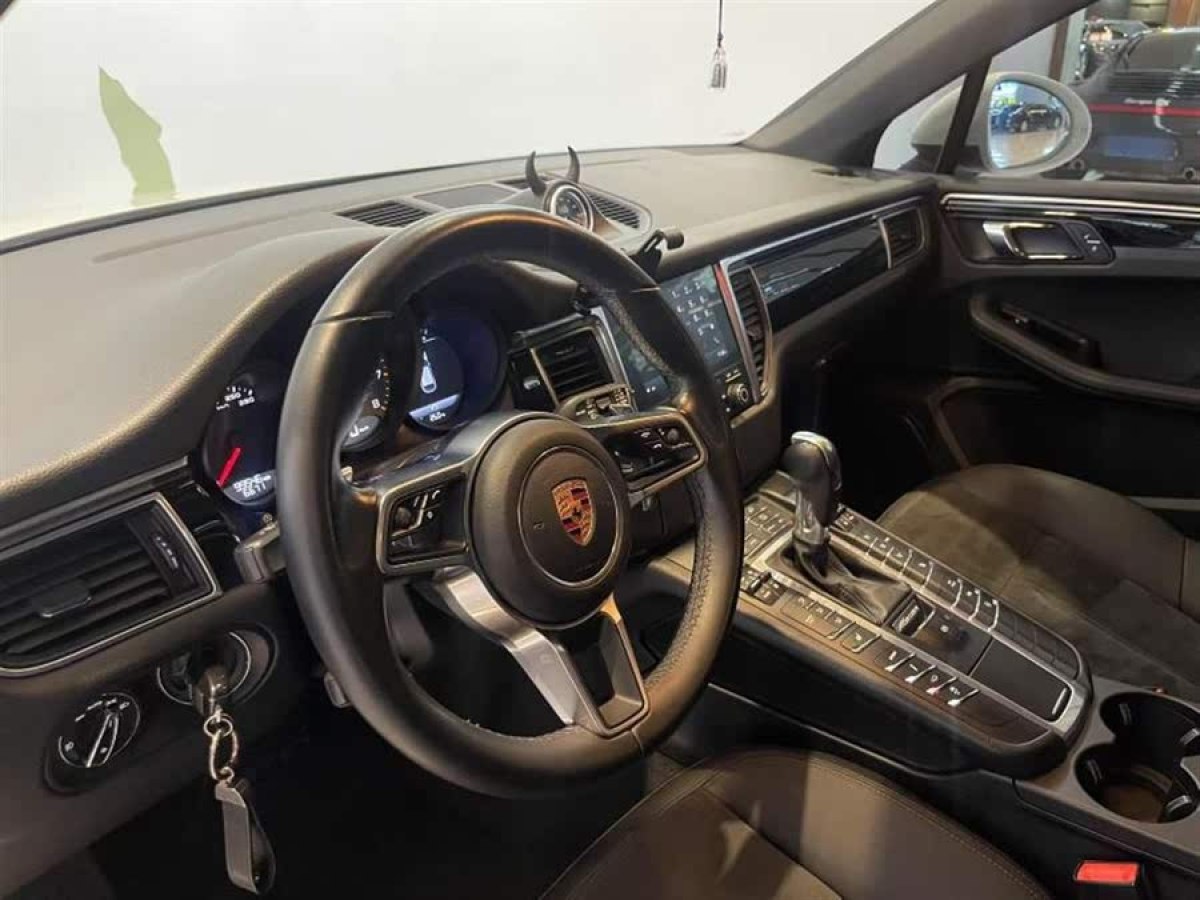 保時(shí)捷 Macan  2016款 Macan S 3.0T圖片