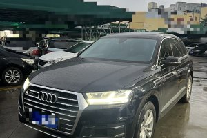 奥迪Q7 奥迪 40 TFSI 舒适型