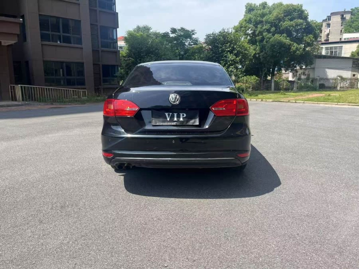 大眾 速騰  2013款 1.4TSI 藍(lán)驅(qū)版圖片