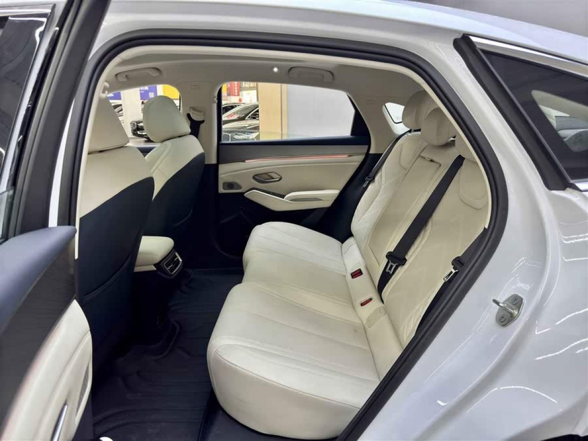 比亞迪 秦L  2024款 DM-i 120KM卓越型圖片