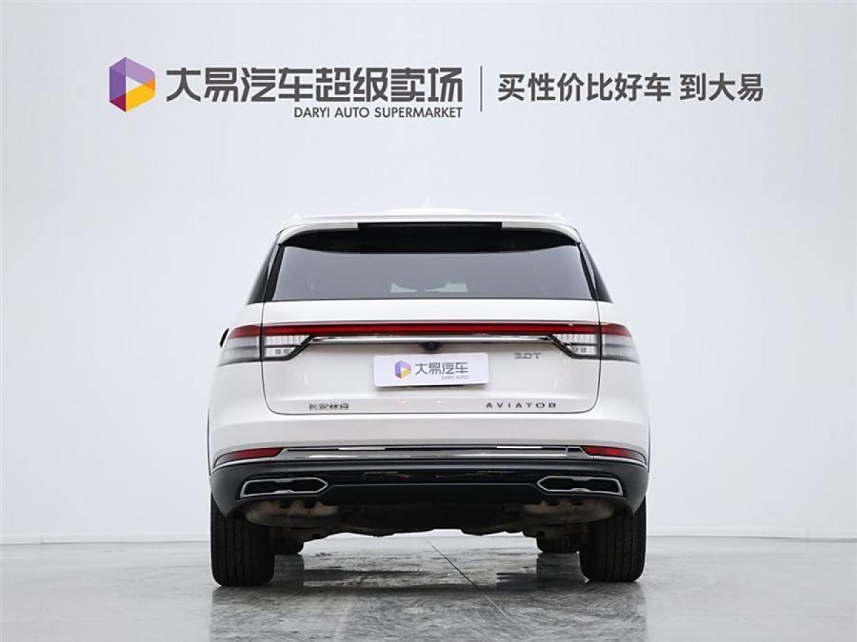 林肯 飛行家  2022款 3.0T V6 四驅(qū)尊享版圖片