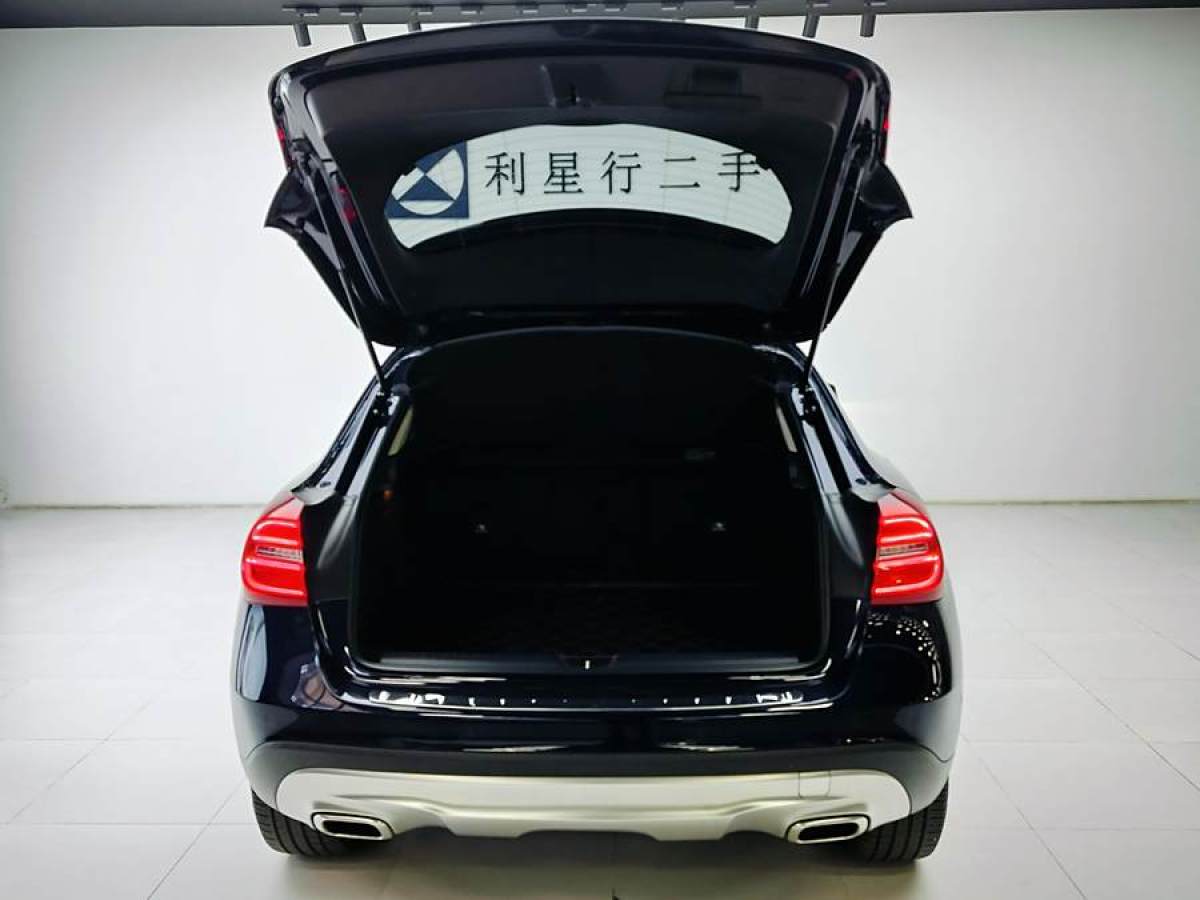 奔馳 奔馳GLA  2016款 GLA 220 4MATIC 時尚型圖片