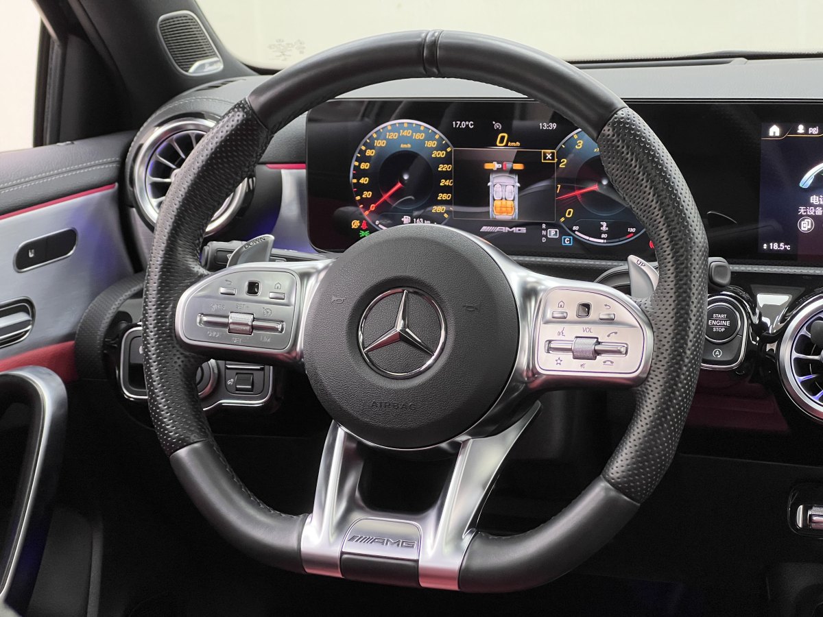 奔馳 奔馳A級AMG  2020款 AMG A 35 4MATIC圖片