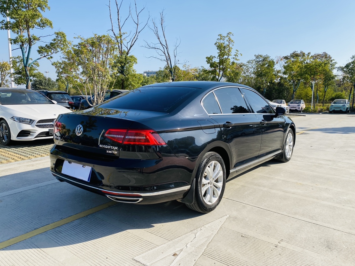 大众 迈腾  2017款 330tsi dsg 豪华型图片