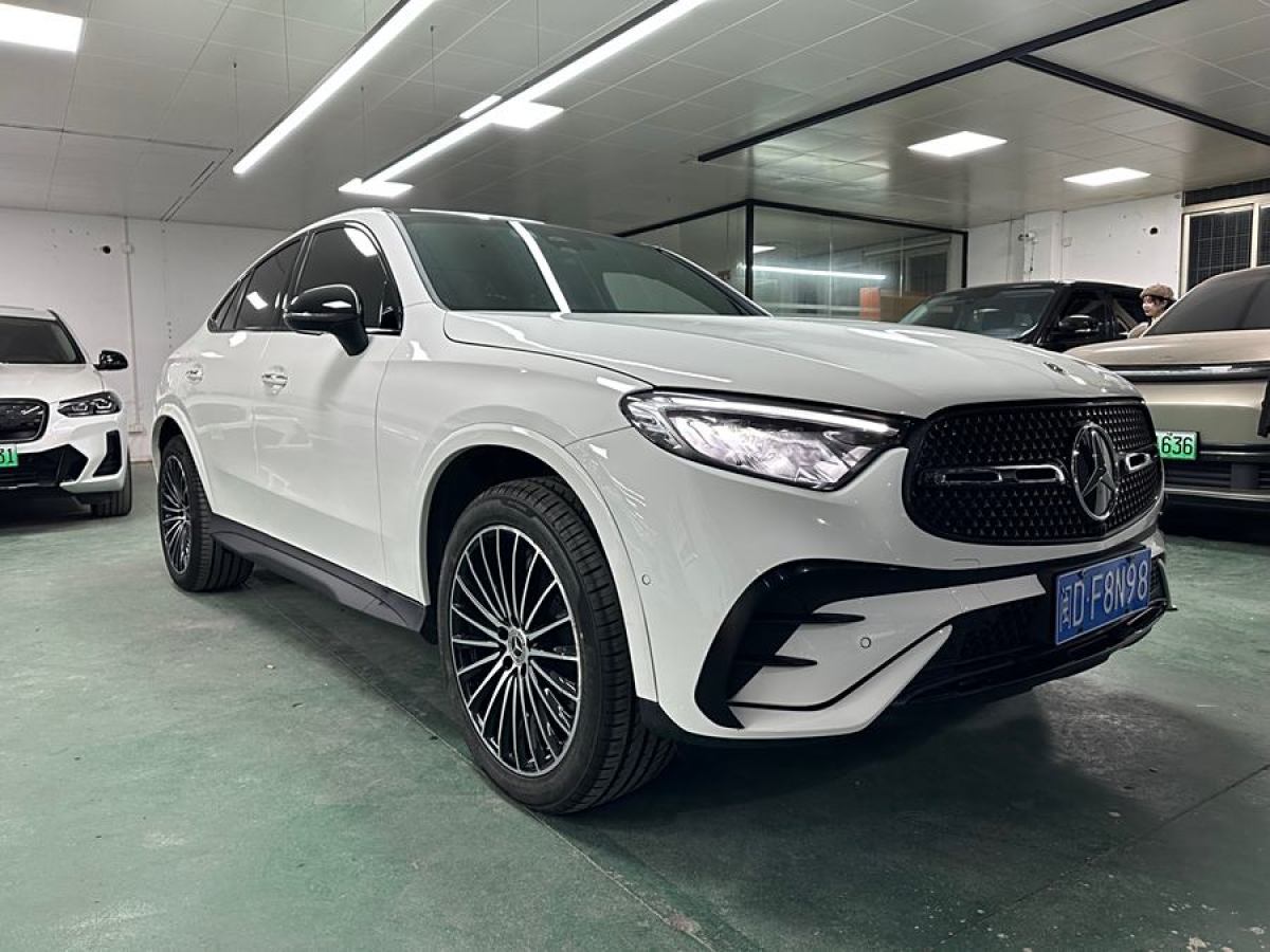 奔馳 奔馳GLC  2024款 GLC 300 4MATIC 轎跑SUV圖片