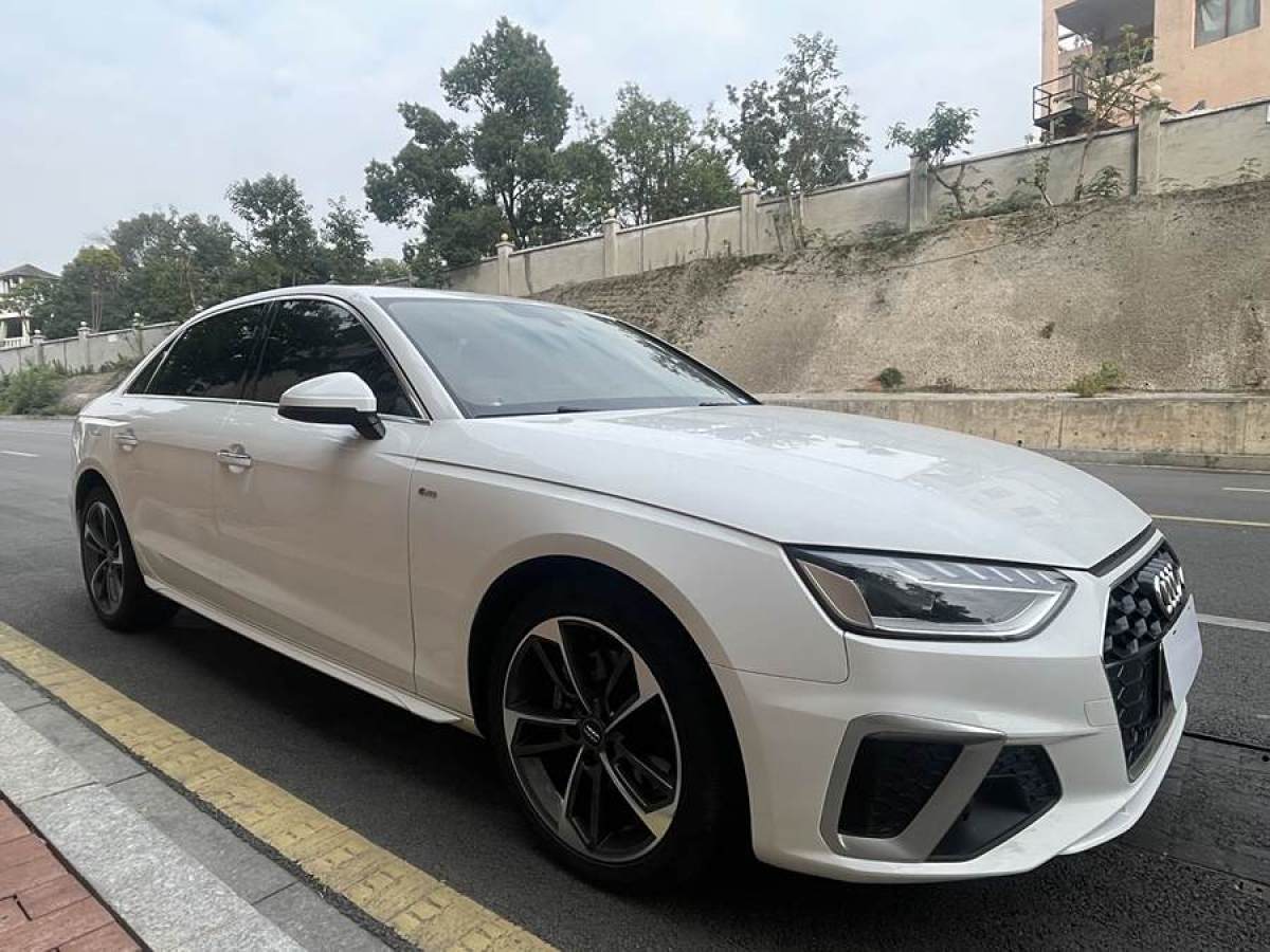 奧迪 奧迪A4L  2022款 40 TFSI 時尚動感型圖片