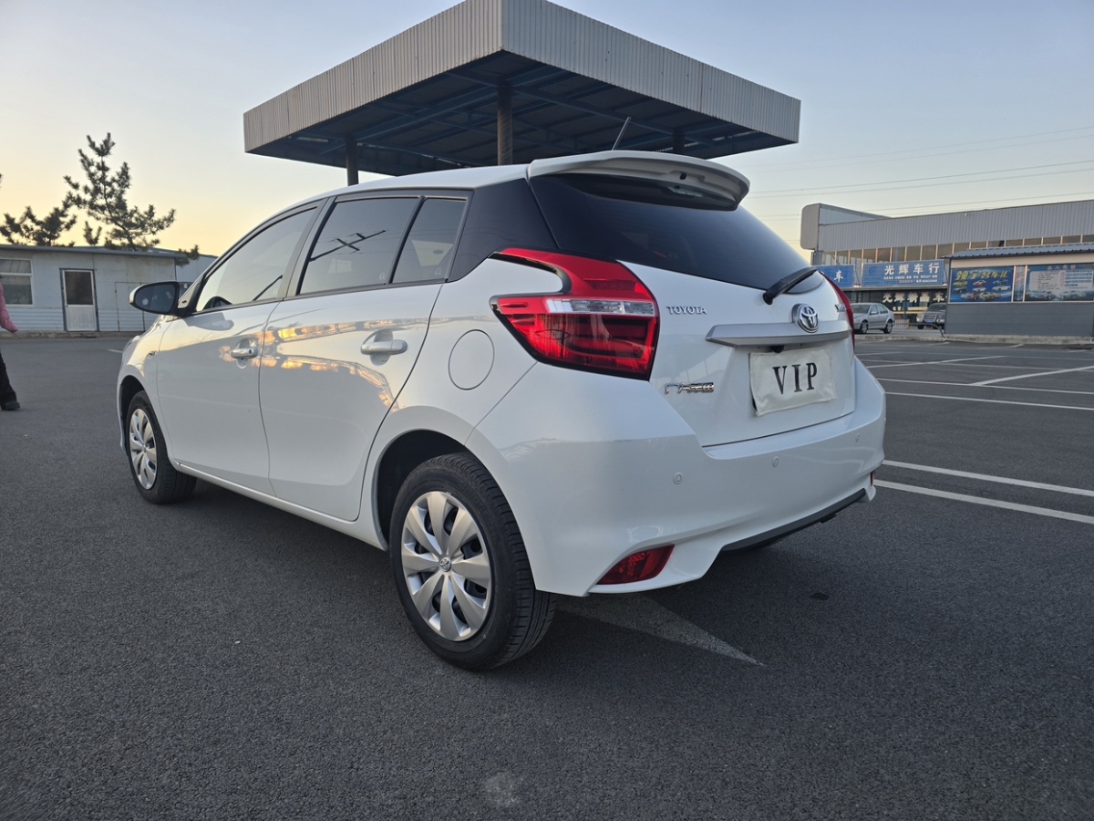 豐田 YARiS L 致炫  2022款 1.5L CVT領(lǐng)先PLUS版圖片