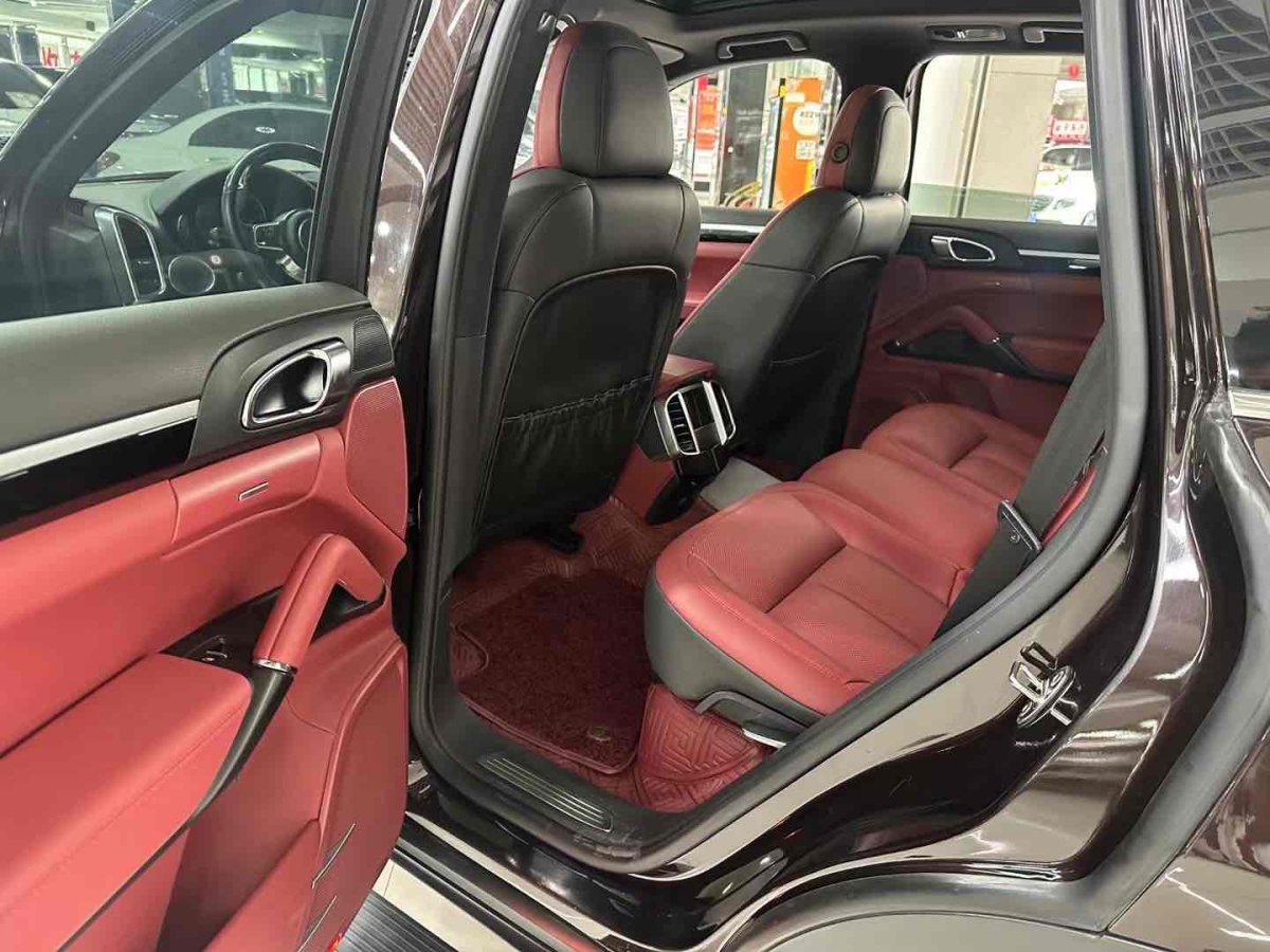保時(shí)捷 Cayenne  2015款 Cayenne 3.0T圖片