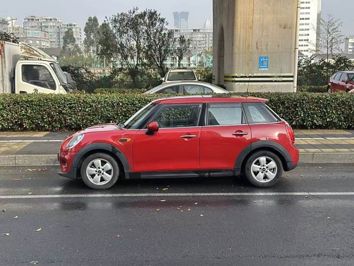 MINI MINI  2016款 1.2T ONE 五門版圖片