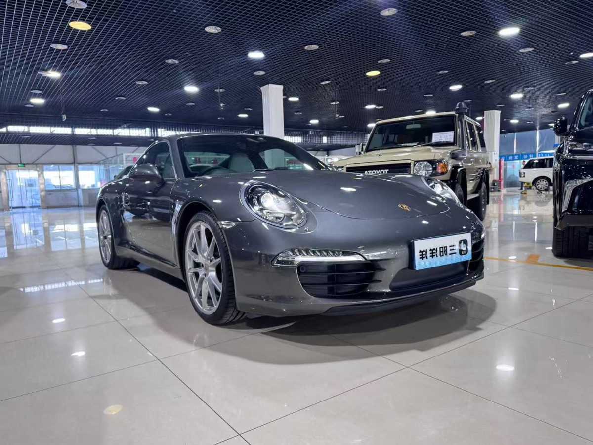 2013年6月保時(shí)捷 911  2012款 Carrera 3.4L