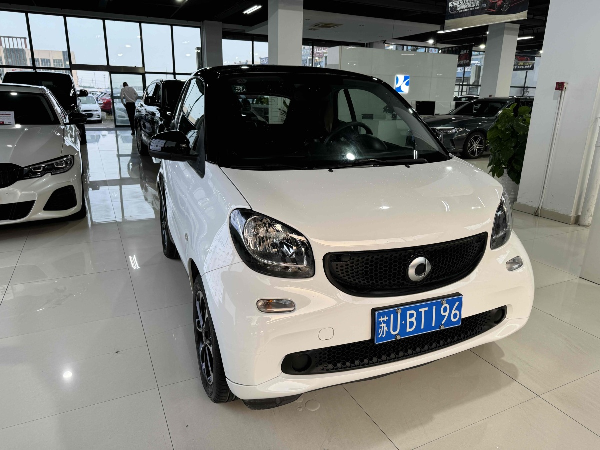 smart fortwo  2015款 1.0L 52千瓦硬頂激情版圖片