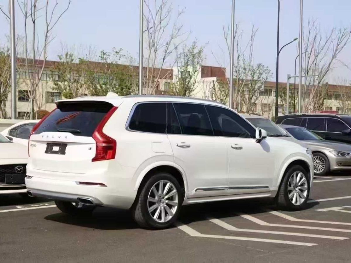 沃爾沃 XC90  2019款  T5 智逸版 7座 國VI圖片