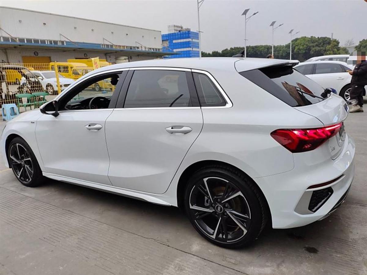 奧迪 奧迪A3  2022款 Sportback 35 TFSI 時(shí)尚運(yùn)動(dòng)型圖片