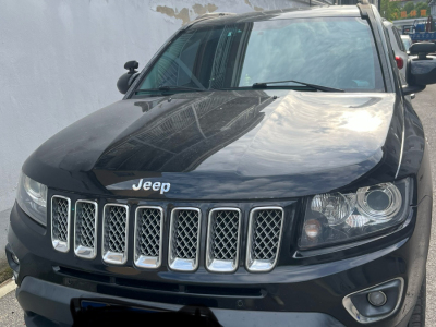 2014年1月 Jeep 指南者(進口) 改款 2.4L 四驅(qū)豪華版圖片