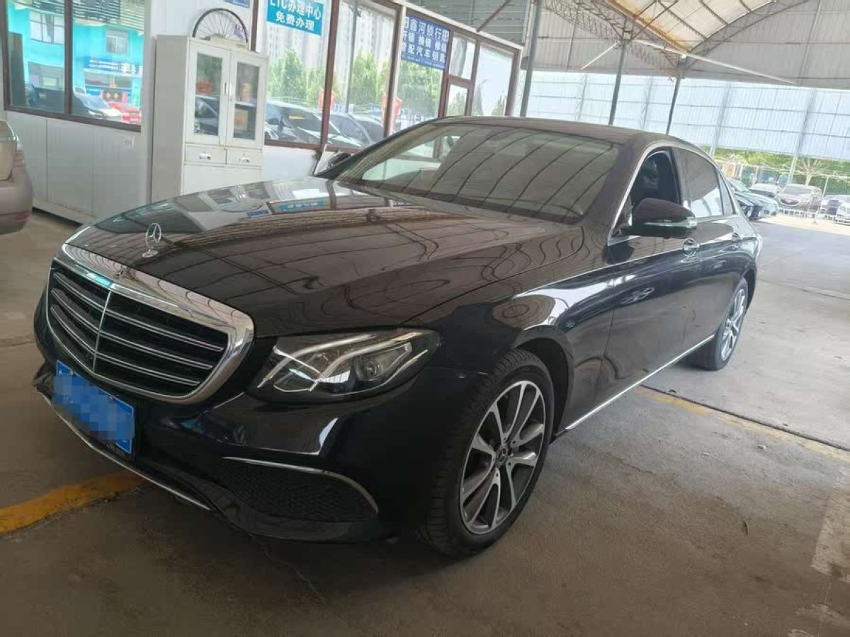 奔馳 奔馳E級  2019款 改款 E 300 L 豪華型圖片