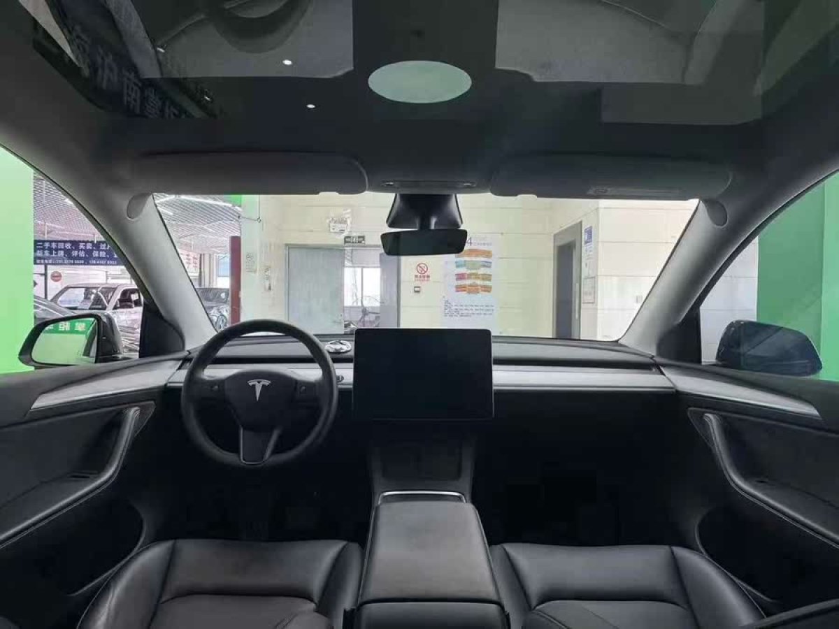 特斯拉 Model Y  2023款 后輪驅(qū)動(dòng)版圖片